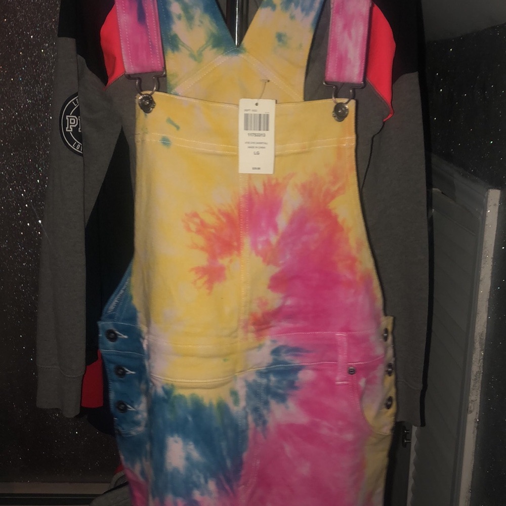 Tie dye short overalls